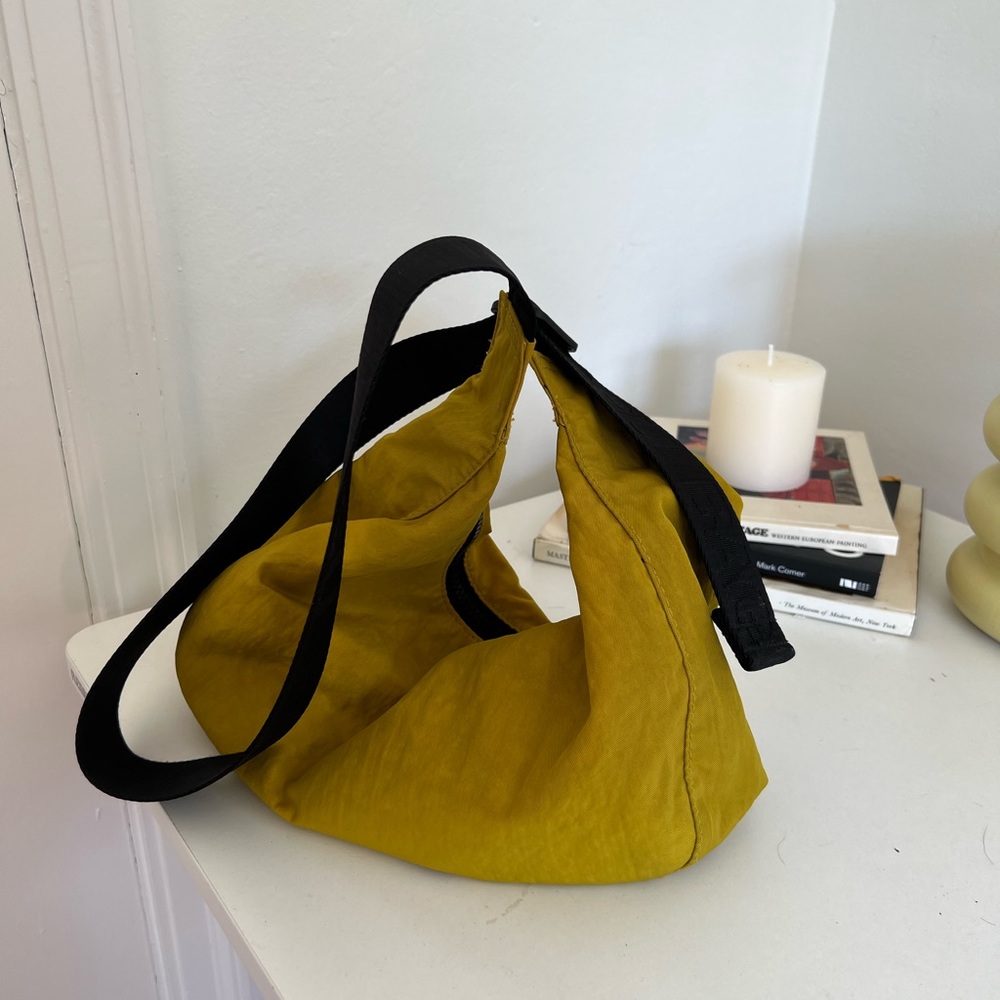 Baggu Nylon Crescent Bag Chartreuse